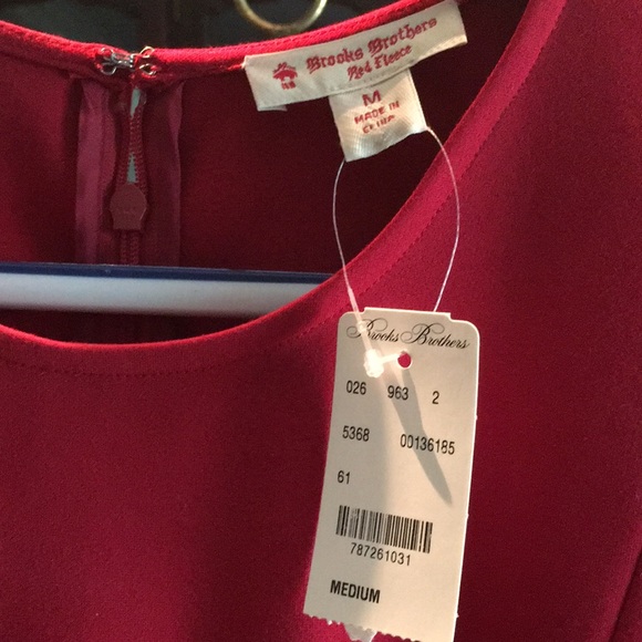 Brooks Brothers Red Fleece, Medium. - Picture 2 of 3